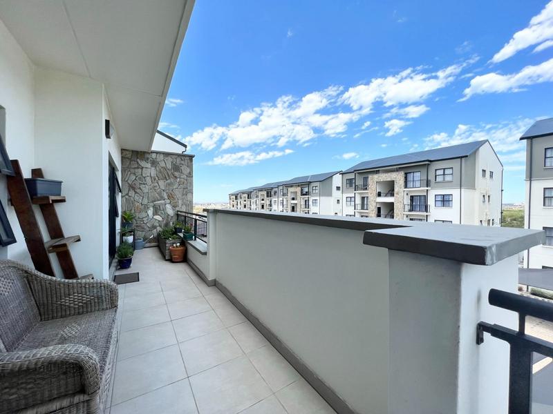 To Let 1 Bedroom Property for Rent in Sandown Western Cape